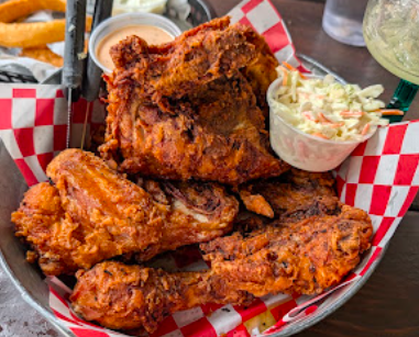The Horny Toad signature dishes Fried Chicken
Baby Back Ribs
Horny Toad Burger